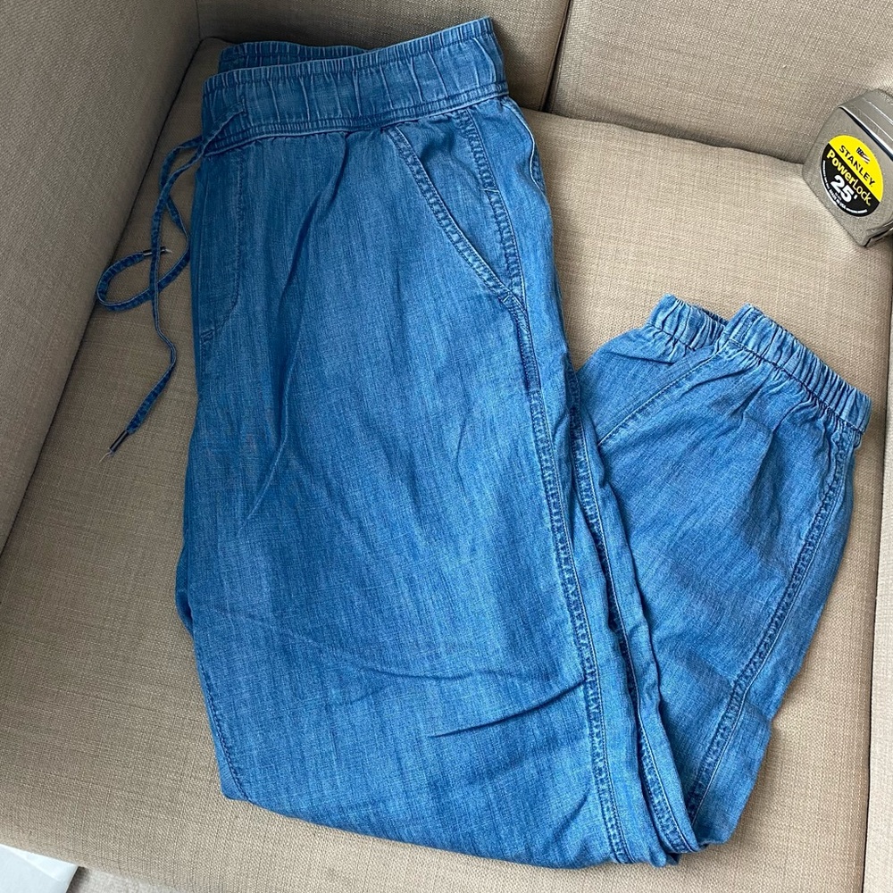 Gap - chambray denim joggers - medium - blue EUC